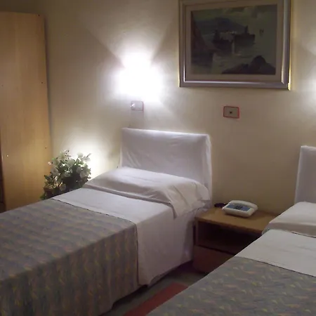 Romeo Hotel