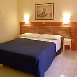 Romeo Hotel