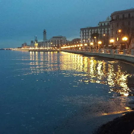 オテル ペンシオネ ロメーオ ホテル バーリ