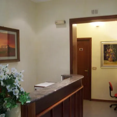 Hotel Romeo