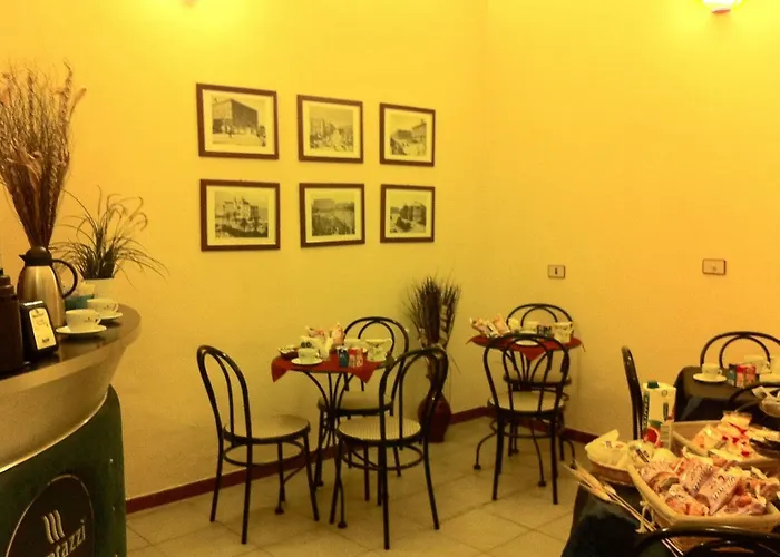 オテル ペンシオネ ロメーオ バーリ