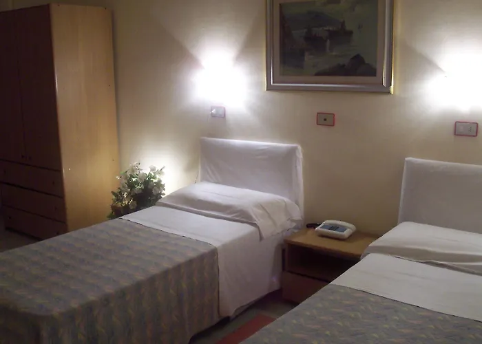 オテル ペンシオネ ロメーオ ホテル