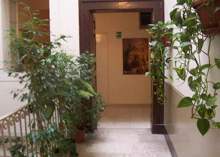 オテル ペンシオネ ロメーオ